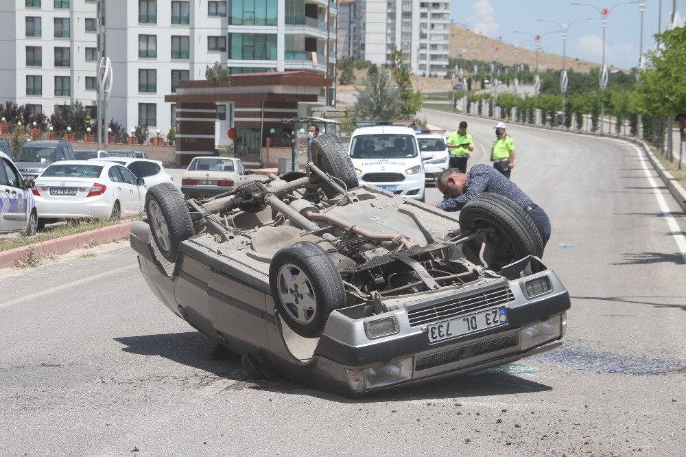 Otomobil takla attı 2 yaralı Elazığ Haberleri