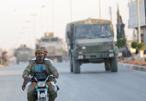 Türk askeri o ülkede böyle ilerliyor!