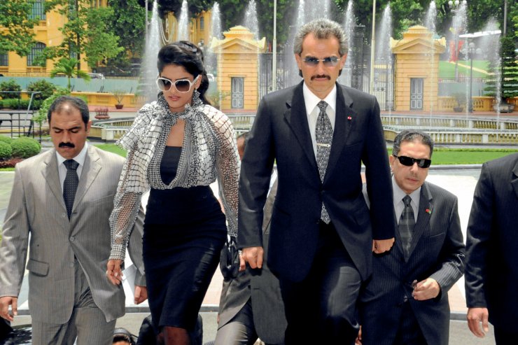 Suudi prens Alwaleed bin Talal’in hangi şirketlerde yatırımı var?