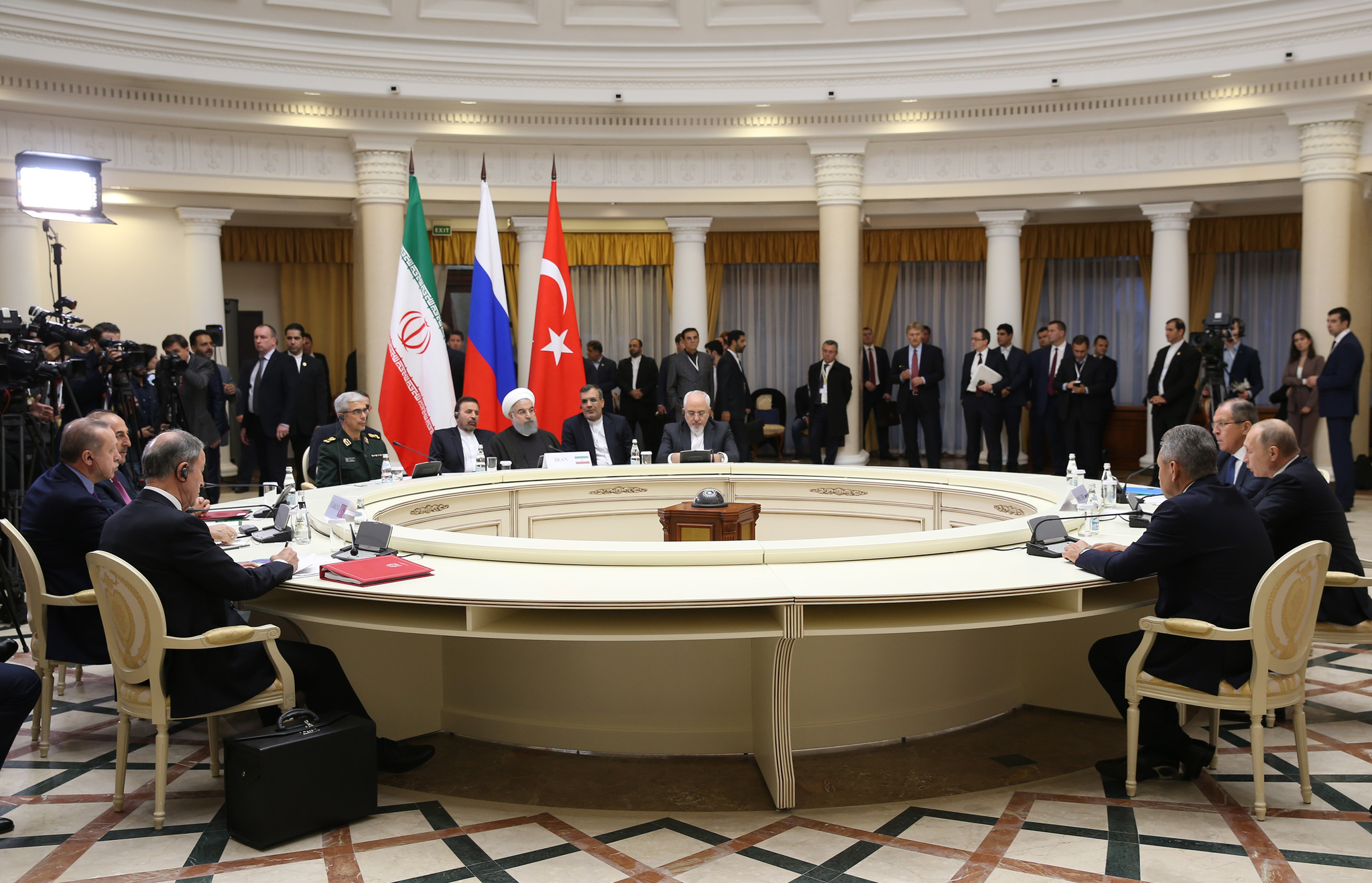 Soçi’de Erdoğan, Putin ve Ruhani’li Üçlü Suriye Zirvesi