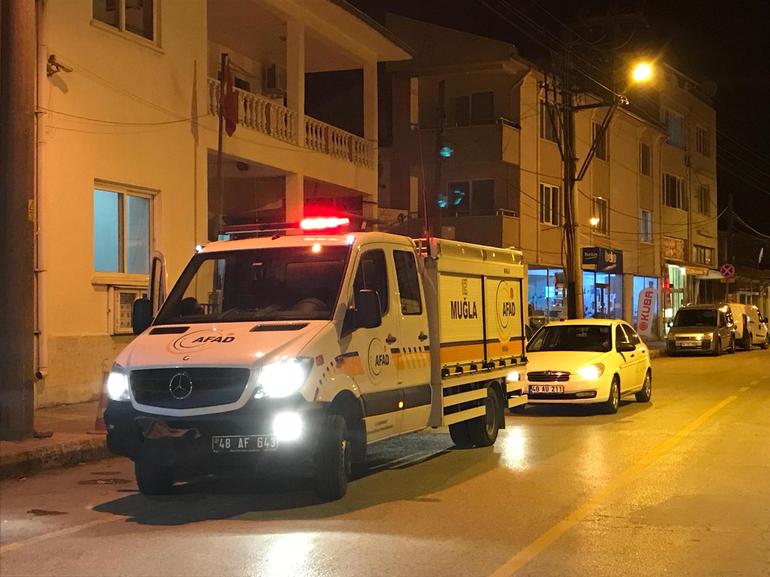 Gece yarısı korkutan deprem