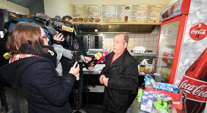 Alman belediye başkanını kurtaran dönerciler kahraman ilan edildi