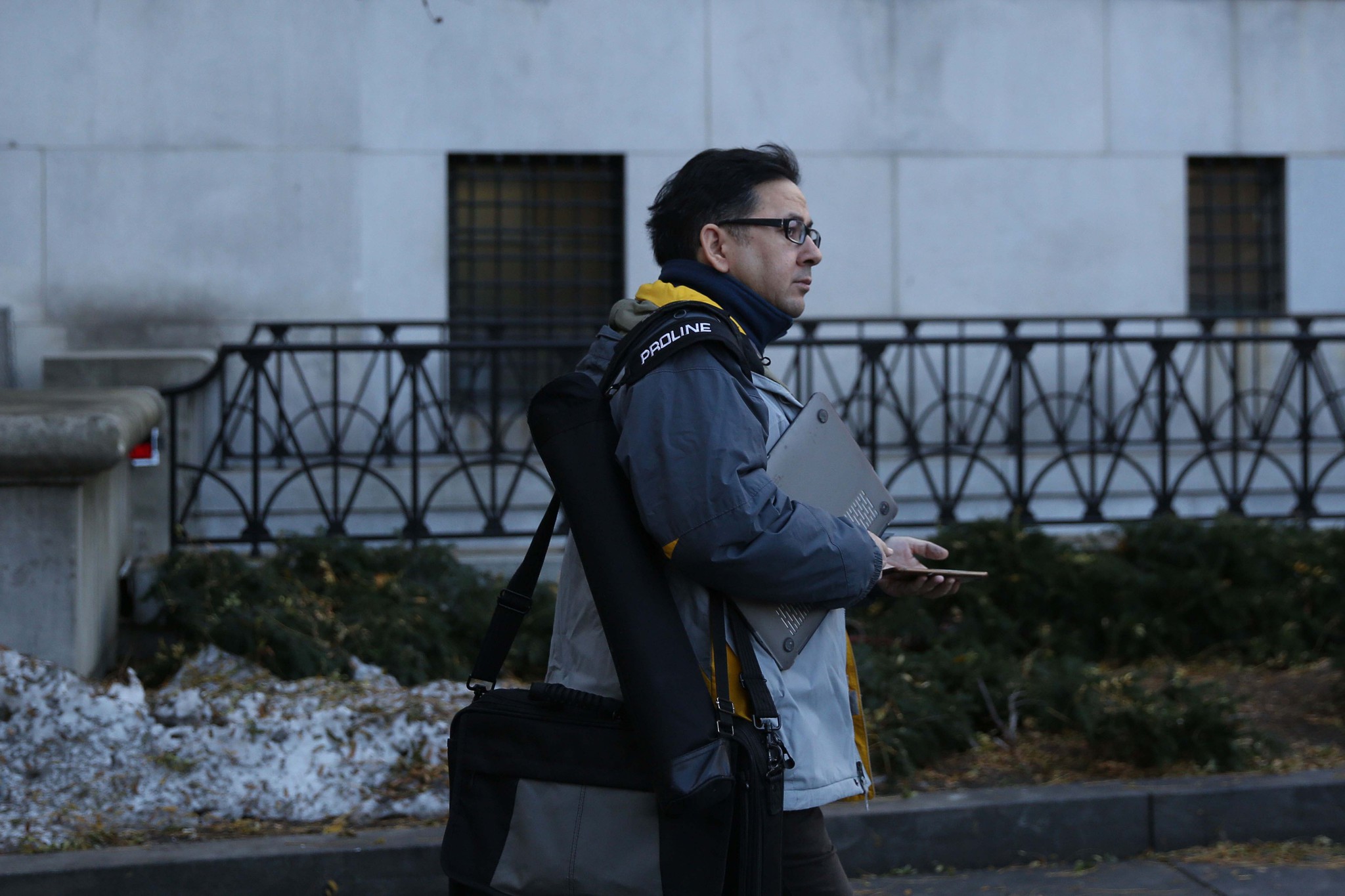 Firari FETÖ’cü Adem Yavuz Arslan, ABD’deki kumpas davasının müdavimi oldu