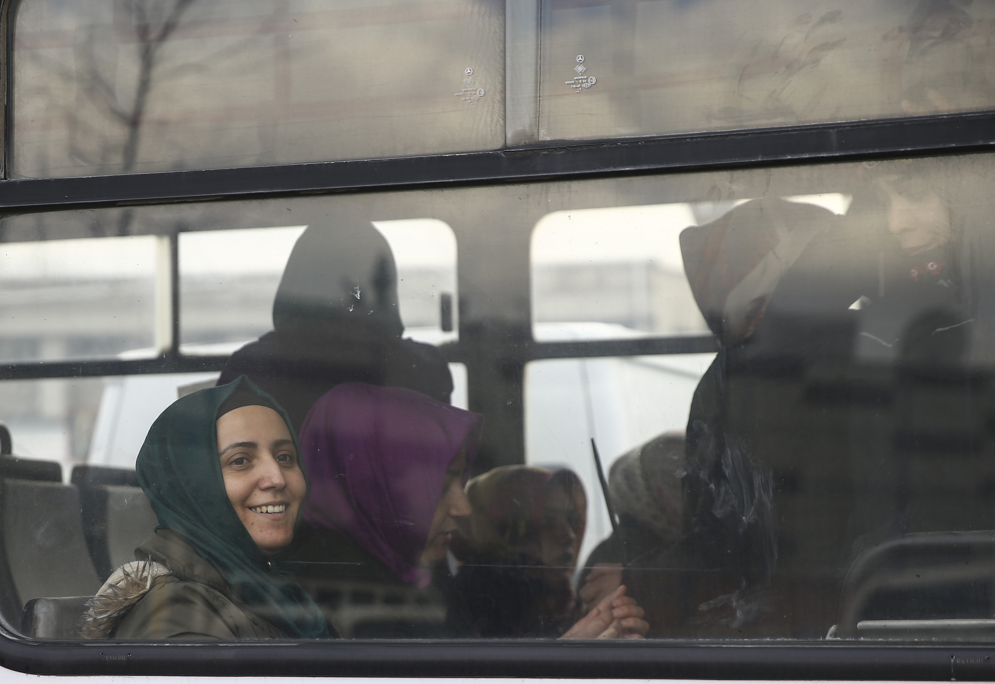 Gülerek geldiler! Şüpheliler arasında o da var