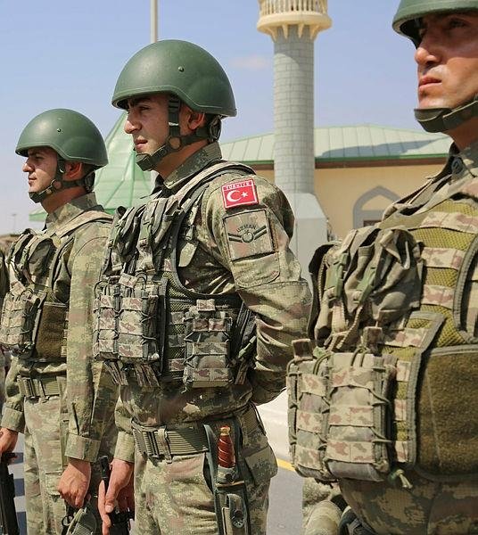 Mogadişu’daki Türk askeri eğitim merkezi ilk mezunlarını verdi!