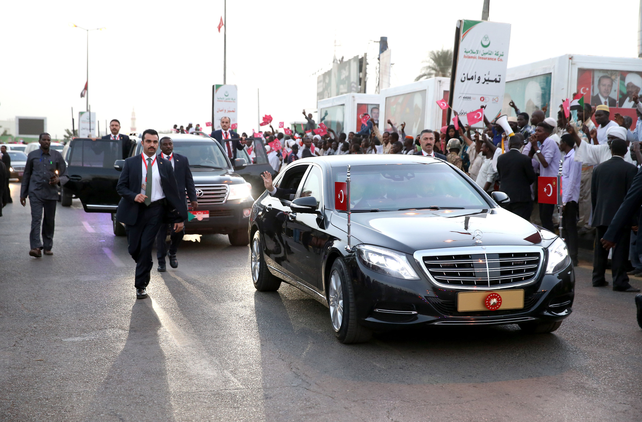 Cumhurbaşkanı Erdoğan’a Sudanlılardan sevgi seli