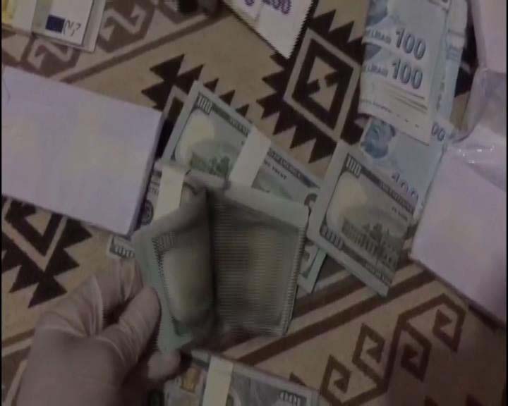 İstanbul’da büyük operasyon! Her yerden para fışkırdı!