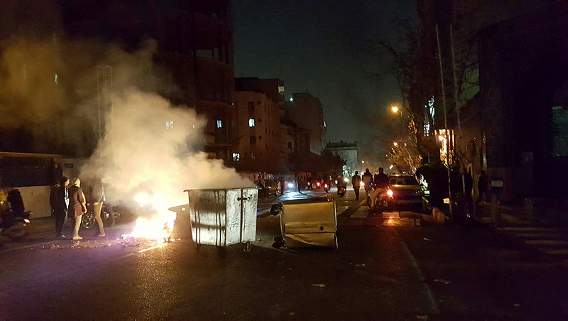 ABD İran’ı nasıl karıştırmaya kalktı