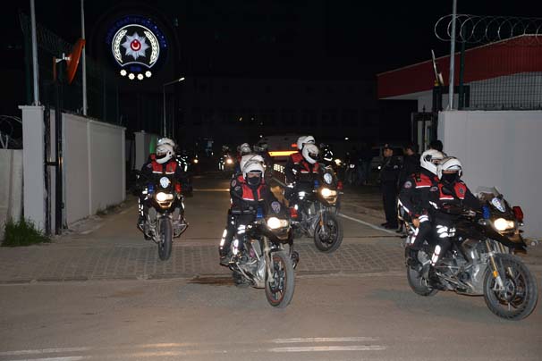 Adana’daki gasp ve uyuşturucu operasyonu