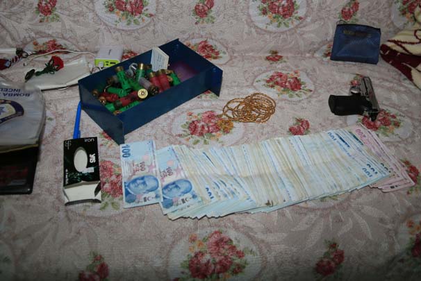 Adana’daki gasp ve uyuşturucu operasyonu