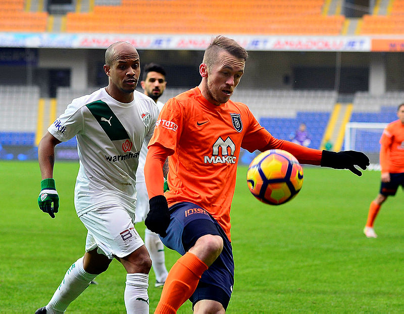 Trabzonspor ile Başakşehir arasında dev takas