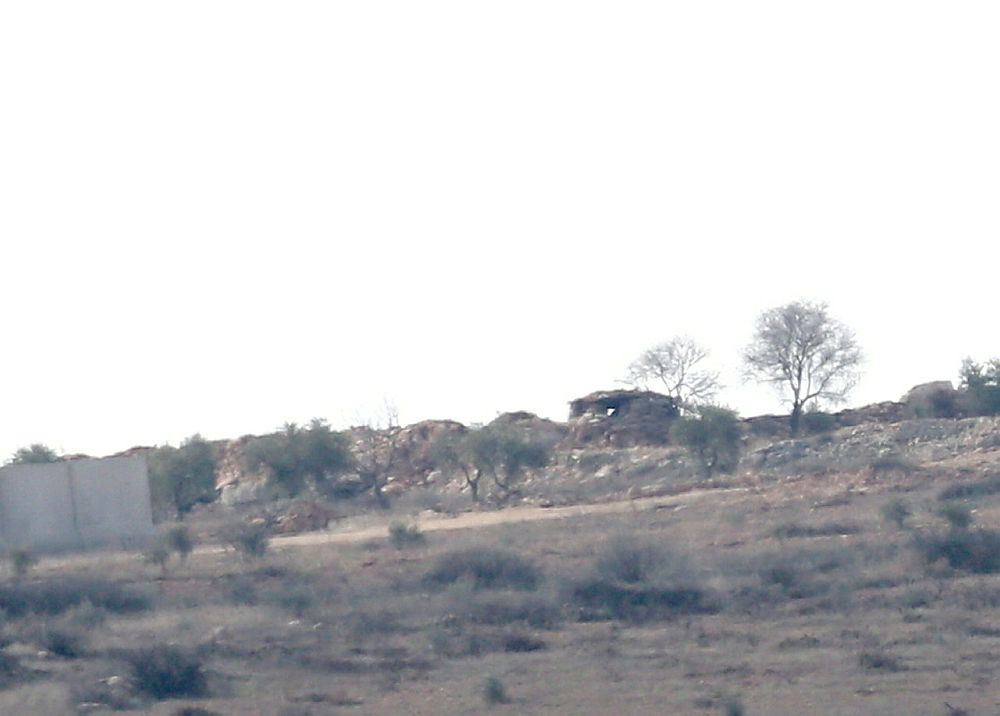 Son dakika: Afrin sınırındaki Azez’de ÖSO’nun eli tetikte