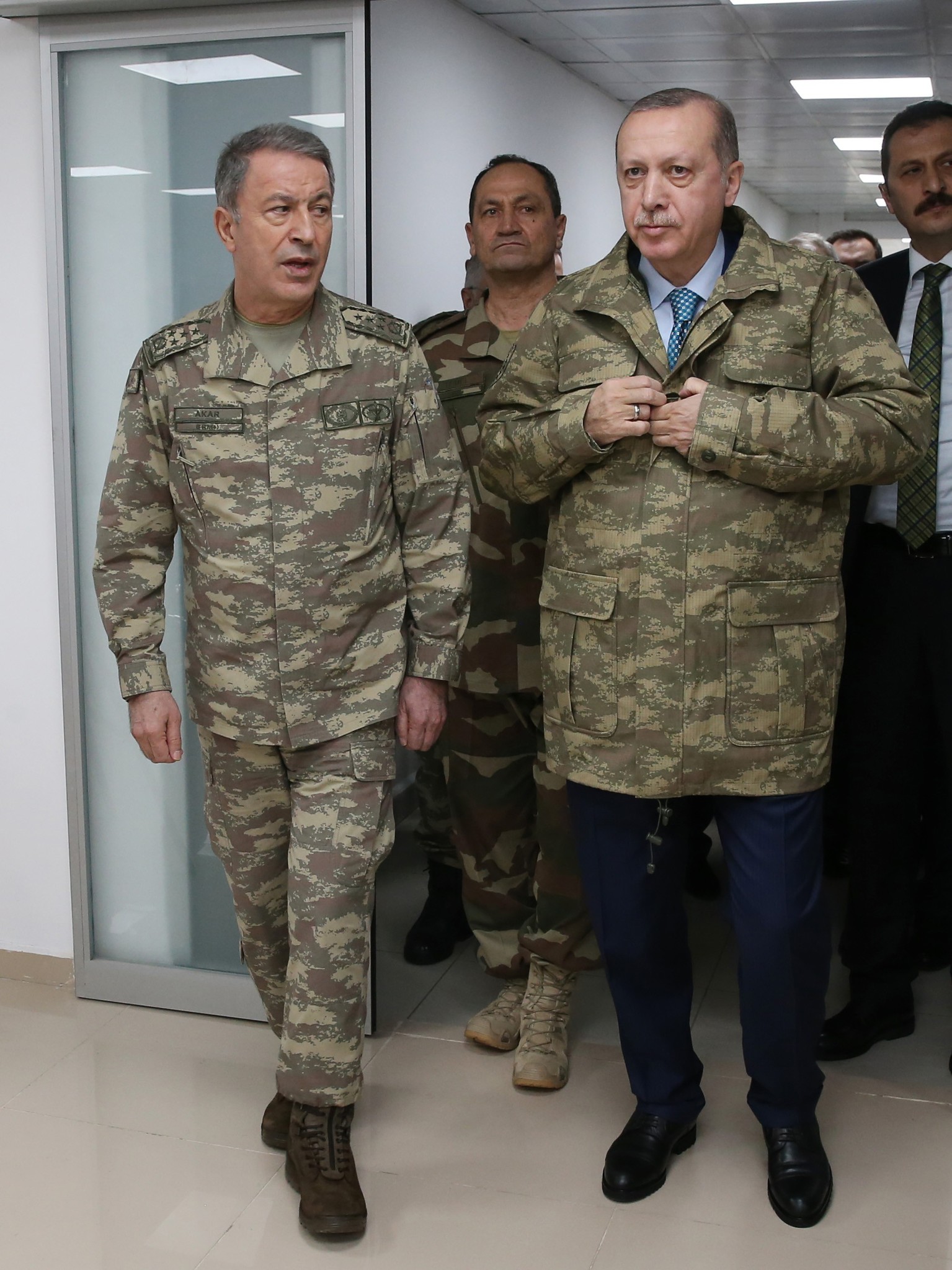 Cumhurbaşkanı Erdoğan’ın sınır bölgesindeki incelemelerinden flaş kareler