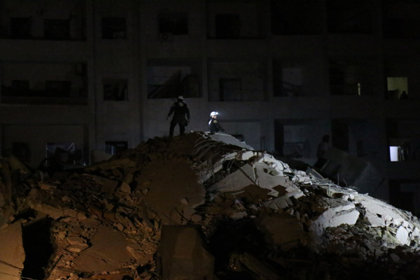 Fotoğraflar dün gece çekildi! Dünyayı ayağa kaldıran görüntüler...