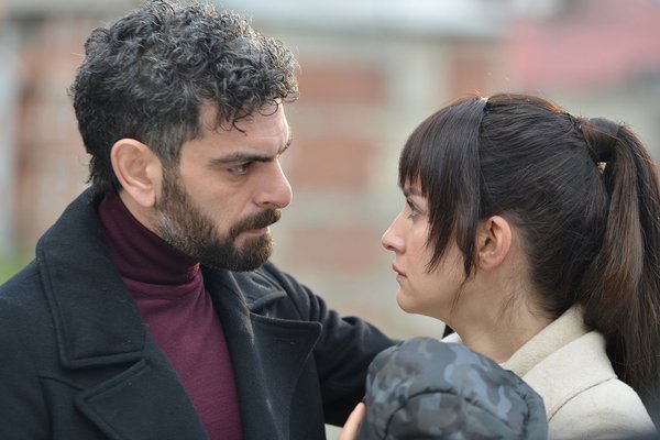 Sen Anlat Karadeniz 3. bölümde Tahir’den şaşırtan adım!