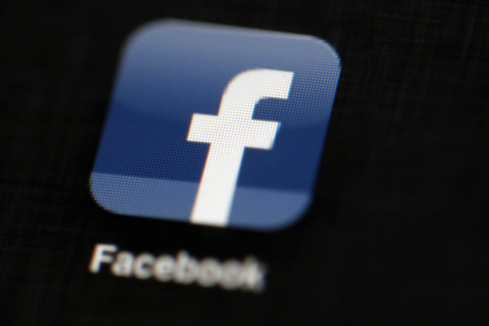facebook benden habersiz takip ediyor