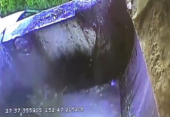 Çöp arabasında dehşet anlar