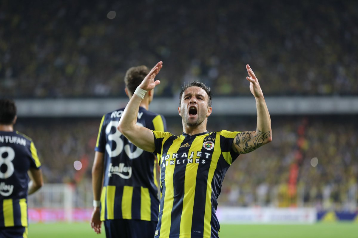 Fenerbahçe Galatasaray derbisinde flaş gelişme! İşte ilk 11’ler