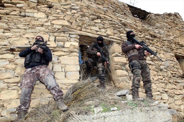 Mehmetçik hazır! PKK’ya Irak’ta üçlü operasyon geliyor