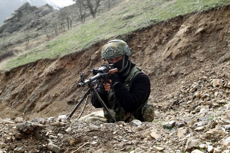Mehmetçik hazır! PKK’ya Irak’ta üçlü operasyon geliyor