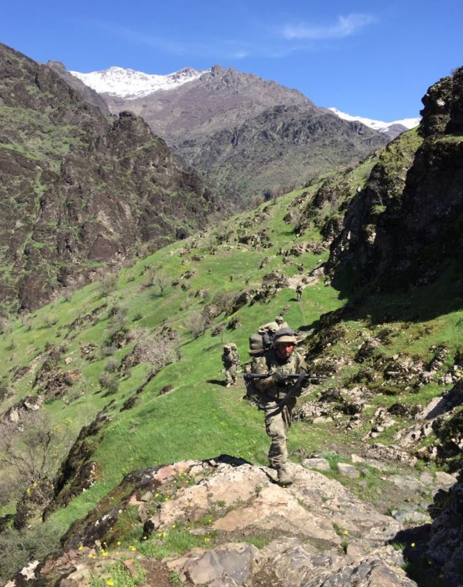 Son dakika: TSK, Irak’ın kuzeyindeki operasyona devam ediyor