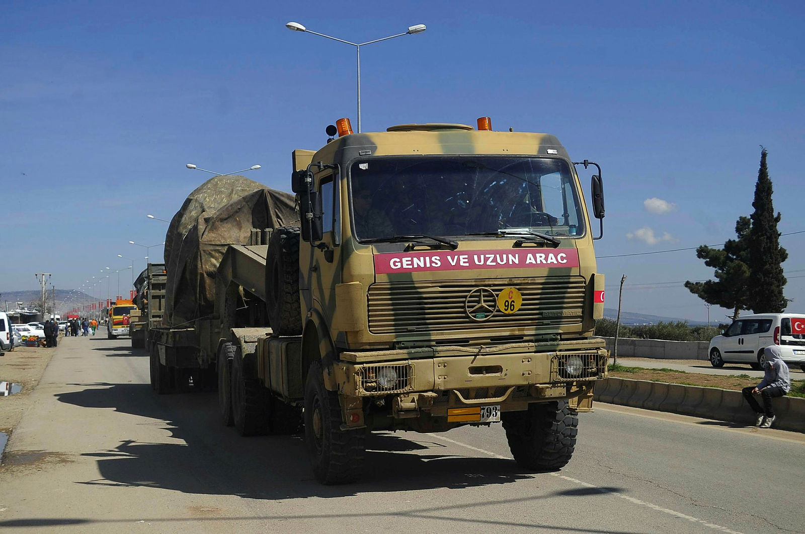 Afrin’e sevkiyat sürüyor!