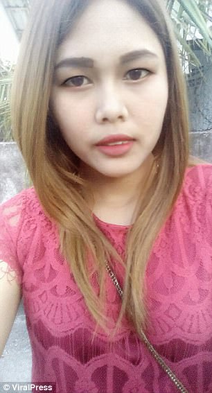 Kalın kaş modasına uydu, sokağa çıkamaz hale geldi…