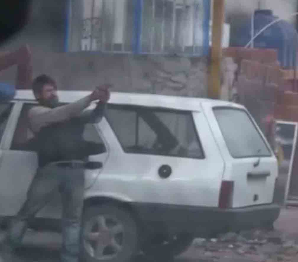 Son Dakika: İzmir’de yakalanan teröristlerin görüntüleri ortaya çıktı