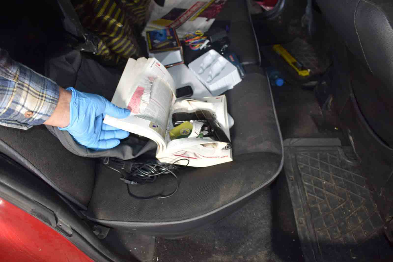 Son Dakika: İzmir’de yakalanan teröristlerin görüntüleri ortaya çıktı