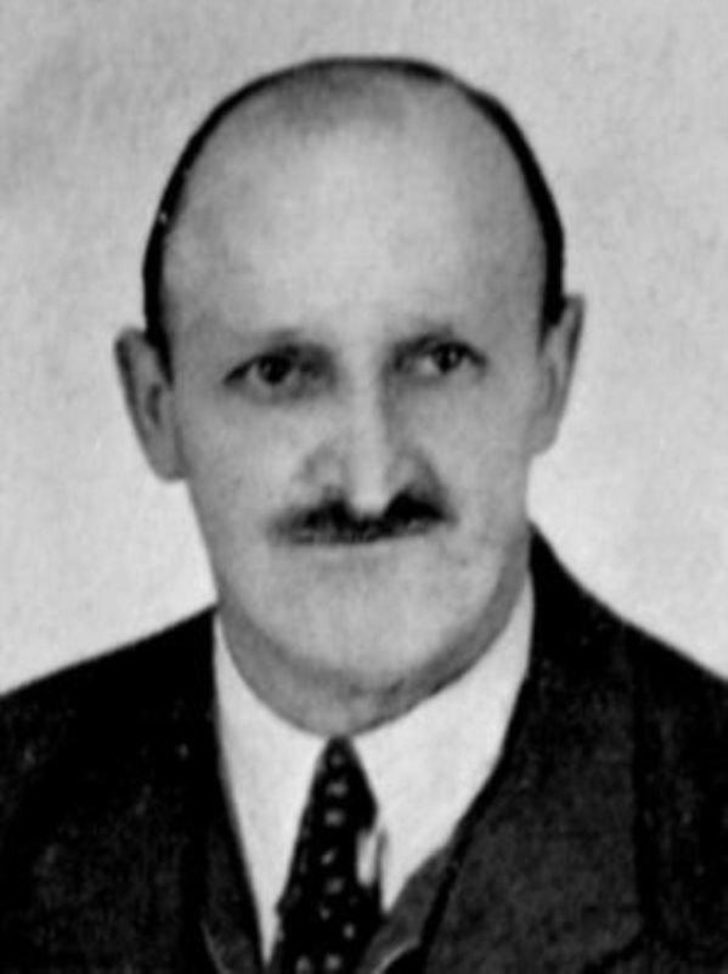 Kendi ölümünü dahi bilen kahin üçüncü dünya savaşının tarihini söyledi!