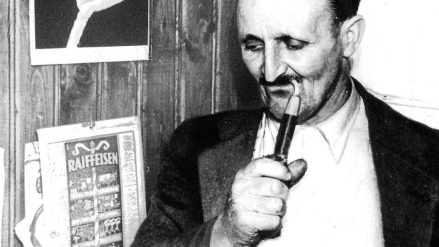 Kendi ölümünü dahi bilen kahin üçüncü dünya savaşının tarihini söyledi!