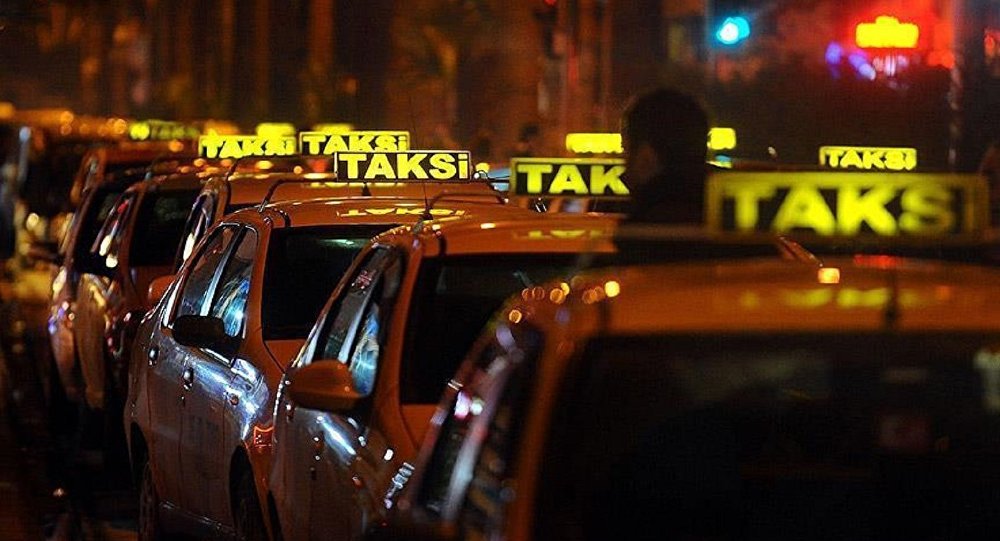 Uber kavgasına karşı yerli ve ’milli’ taksi