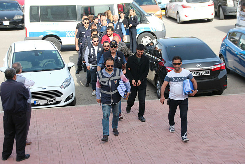 Yunan adalarına kaçma hazırlığında olan FETÖ’cülere şok baskın!