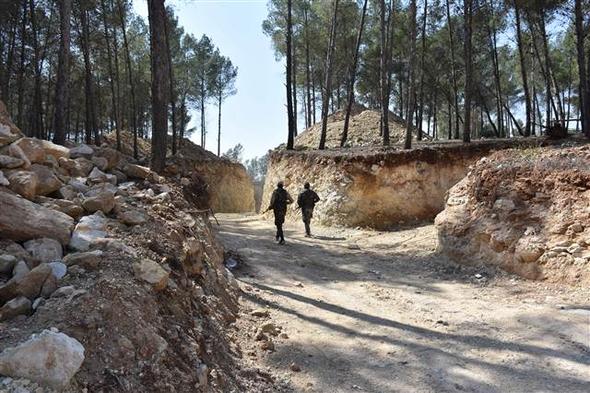 Afrin’de bin teröristi alacak yer altı karargahı bulundu
