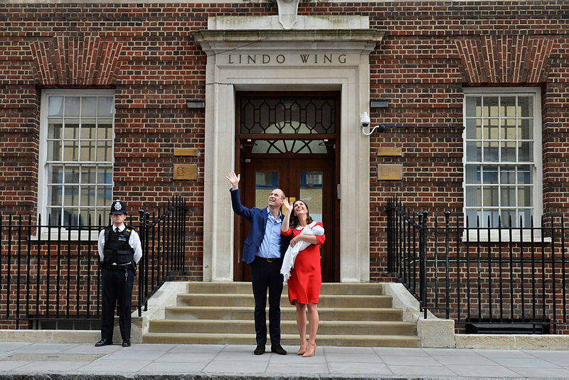 Kate Middleton doğum yaptı