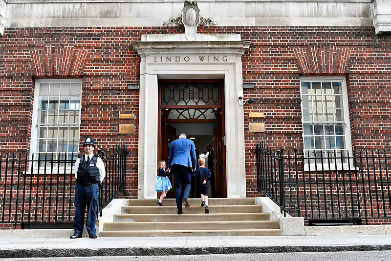 Kate Middleton doğum yaptı