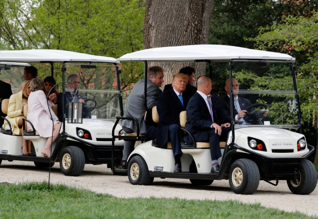 Trump, Macron’u üst düzeyde ağırlıyor