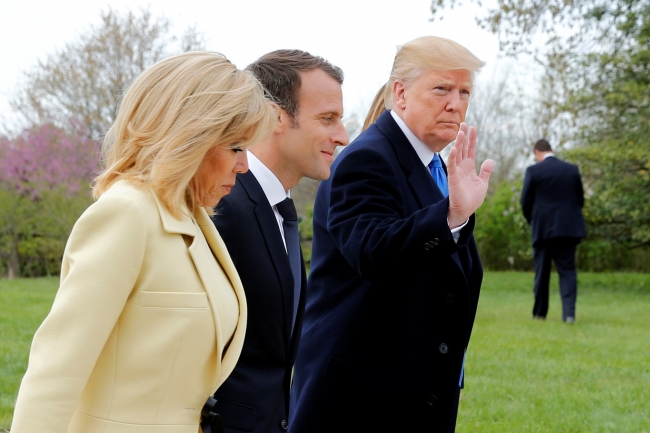 Trump, Macron’u üst düzeyde ağırlıyor