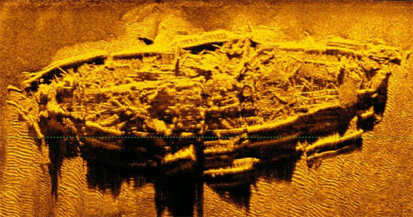 Kaybolan Malezya uçağını arıyorlardı...