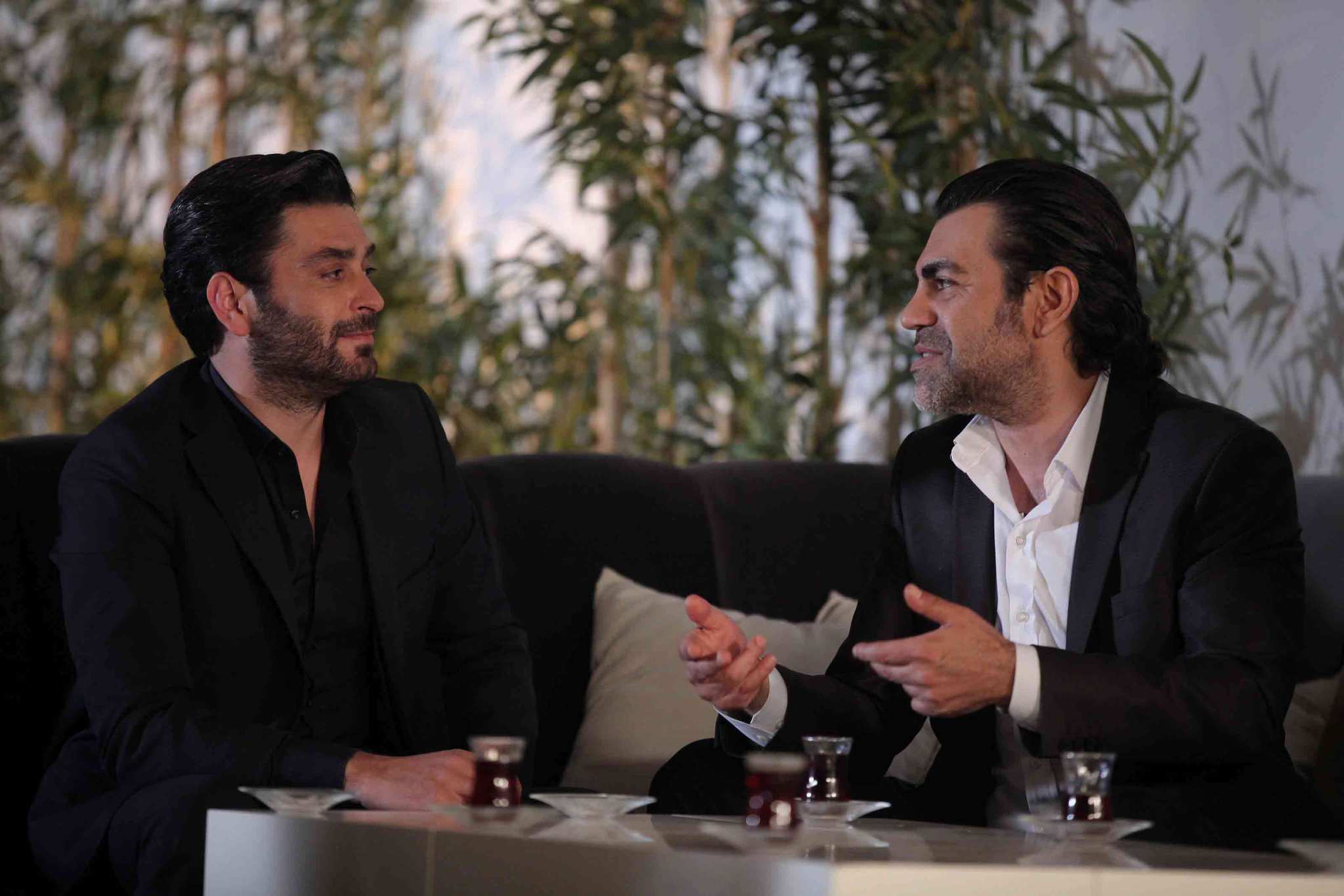 Eşkıya Dünyaya Hükümdar Olmaz edho 102. son bölüm detayları