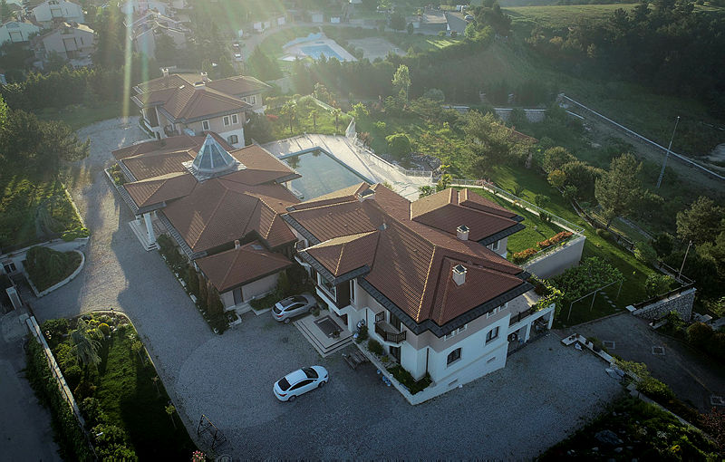 FETÖ’nün Bursa’daki malikanesi için müsadere davası açıldı