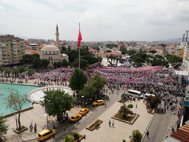 Meral Akşener’e şok! Boş kaldı