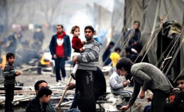 Yalanları ince ince yayılıyor