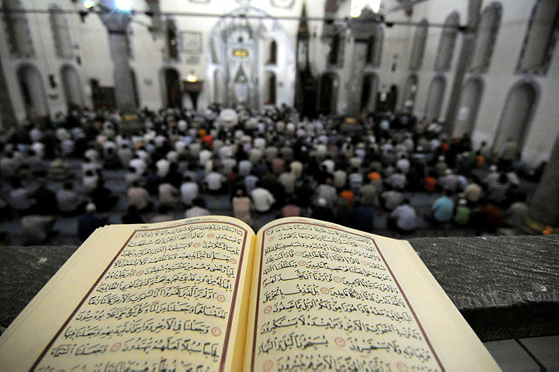 Kadir Gecesinde okunacak dualar neler? Kadir Gecesi’nde hangi ibadetler yapılmalı?