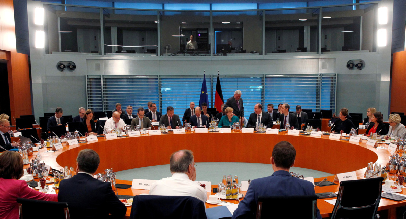 10 soruda Merkel’in iktidarını sallayan mülteci krizi