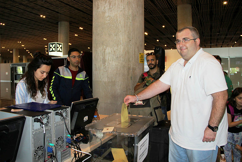 51 ülkedeki 90 temsilcilikte oy verme işlemi sona erdi