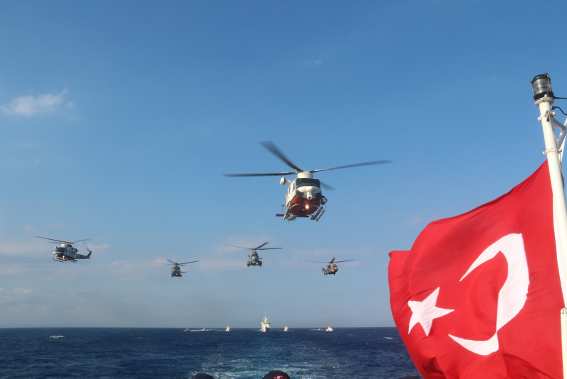 Türkiye-KKTC ortak tatbikatından nefes kesen kareler