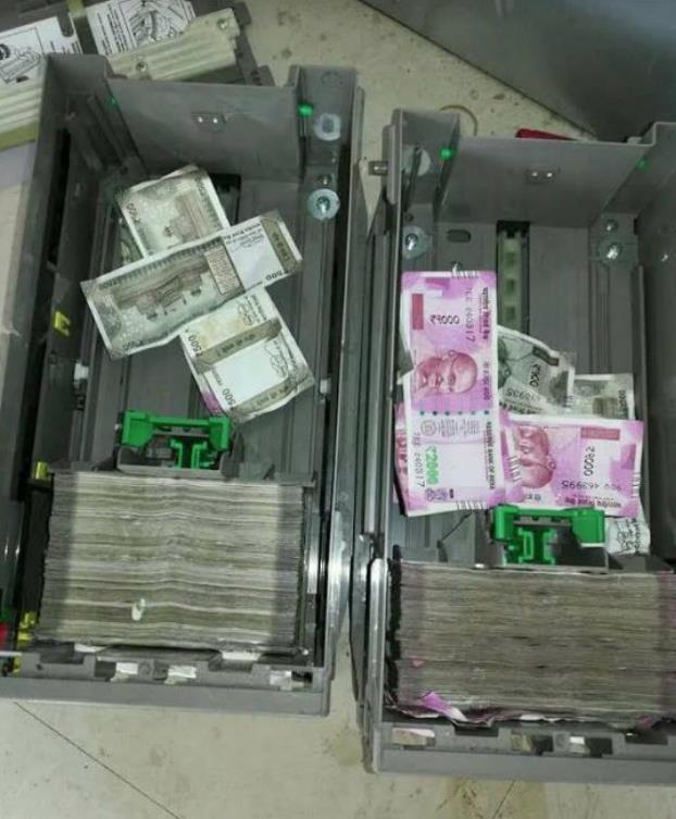 ATM’ye giren fareler yaklaşık 9 milyon TL’yi yedi