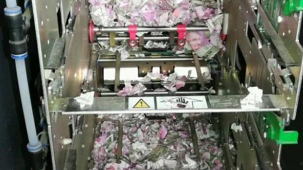 ATM’ye giren fareler yaklaşık 9 milyon TL’yi yedi