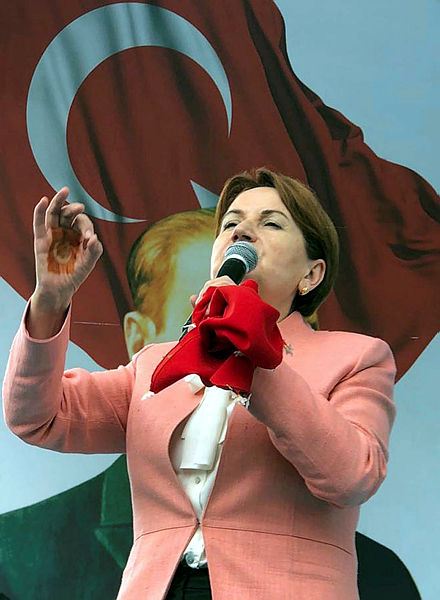 Son dakika... Kars’a giden Meral Akşener’e şok!